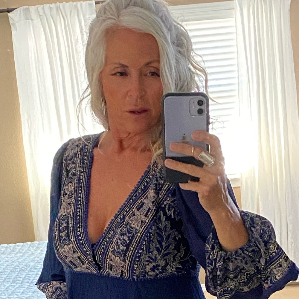 Meet your Posher, Carrie